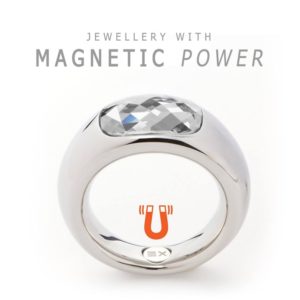 Stainless steel ring with Swarovski crystal and integrated neodymium magnet